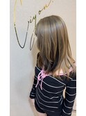 透明感ミルクティーベージュ☆大人可愛い艶髪ストレートロング
