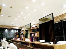 アース 東神奈川店(HAIR & MAKE EARTH)の雰囲気（夜１８時まで受付しています。）