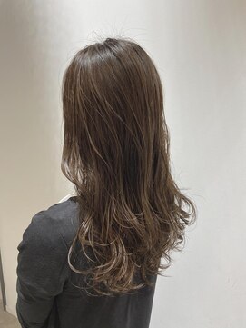 リア(Li'a by neolive) クリームベージュ