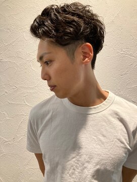 ソレイユ オム シンサカエ(SOLEIL HOMME SHINSAKAE) 直毛さんおすすめ♪かきあげツーブロック癖毛風パーマ☆