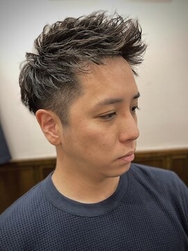 ヒロギンザバーバーショップ 神楽坂店(HIRO GINZA BARBER SHOP) ジェットモヒカンパーマ