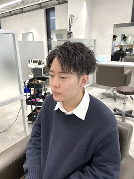 キートス(Kiitos) かきあげランダムツイストスパイラルパーマ