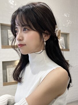 アイヴィ 表参道(IVY) 表参道　小顔顔まわりカット後れ毛カット　韓国前髪　韓国ヘア