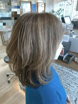 オーシャン(Ocean)&nbsp;[OCEAN Hair&Life藤原純]白髪ぼかしハイライト/ミディレイヤー☆