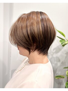 エピローグ(epilogue) 大人女性に必見 ショートボブスタイル