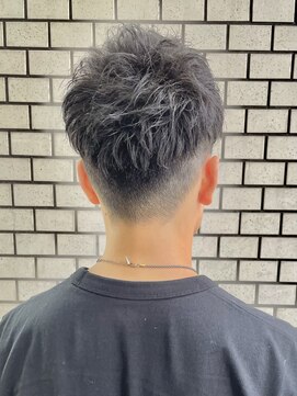 パークレーン アイス イヴェン(park lane ICI yeven) 20代30代40代ツーブロックシークレットパーマスキンフェード