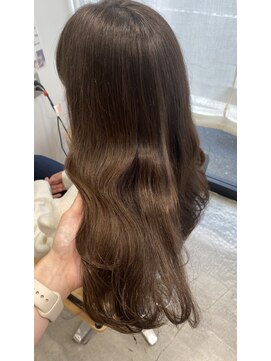 ビューバイネオリーブ 用賀店(Beau'r by neolive) カールセミディシアーカラーレイヤーカット《用賀》