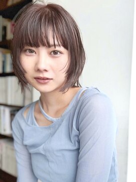 ベチカ(vetica) ウルフボブ/透明感カラー/顔まわりカット/前髪カット