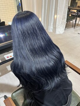 トリムバイエンヴィ(tlim by ENVY) 色落ちがグレーになるネイビーブルー