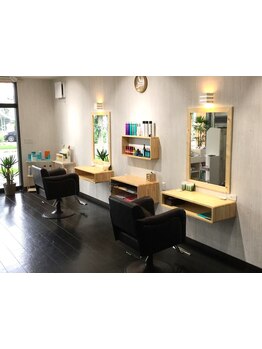 ２席だけのプライベートサロン♪一人一人のお悩みに耳を傾け、あなただけの特別な時間をご提供いたします◎