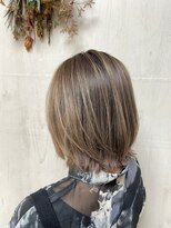 プランタン(Printemps)&nbsp;くびれ巻き20代30代おすすめレイヤーカット×グレージュカラー