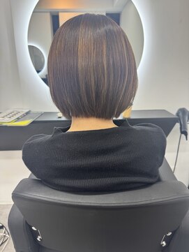 グランドライン(GRAND LINE) クセ強ショートの縮毛矯正が1番難しい