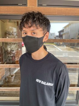 ニュース(NEWS)の写真/ビジネスシーンに映える清潔感があるスタイルで、周りと差がつく！好印象なスタイルはお任せ下さい◎