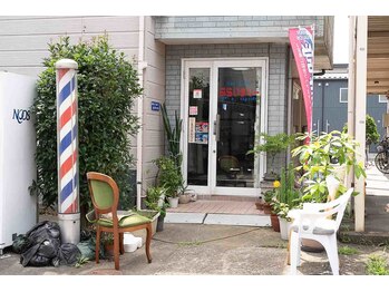 カットサロンぷらいまりー