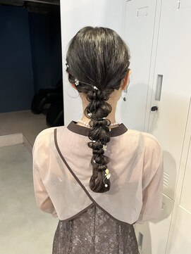 エイト 横浜店(EIGHT) 編みおろしアレンジ[韓国ヘア/ブリーチ/ダブルカラー/横浜]