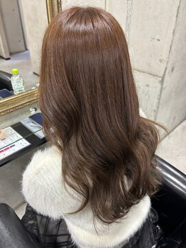 黒髪クラゲヘアーオリーブグレー小顔ココアベージュ