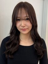 ユニバイリサ 天神大名店(uni by risa) ダークグレージュ シースルーバング 顔まわりレイヤー ロング