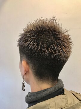 ルクール(Le Coeur) ハイトーンベリーショート