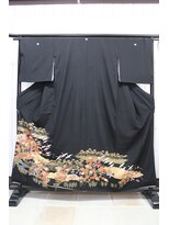 ルナクレセント (Luna crescent)&nbsp;留袖ST-11　￥11000～(着付け料込み)