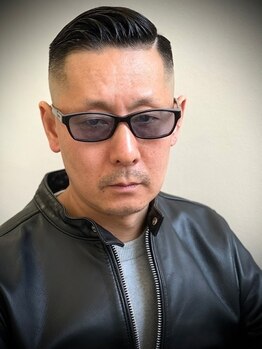ヒロギンザ 六本木店(HIRO GINZA)の写真/【最終受付21時】極上シェービング&眉カットで男をアゲる。メンズを知り尽くした精鋭の技術を堪能[理容室］