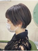 ショートボブ