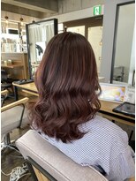 ヘアアンドメイク スタジオ ミムロ(HAIR&MAKE STUDIO MIMURO)&nbsp;ピンクグレージュ・外ハネくびれミディアム