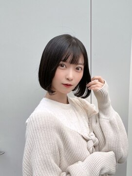 アイユー(ii+U) 丸みボブ　艶髪　暗髪　ダークトーン　髪質改善