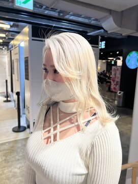 ゴウトゥデイ 渋谷MODI店(GO TODAY) ホワイトベージュ