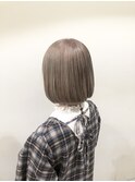ハイトーングレージュ