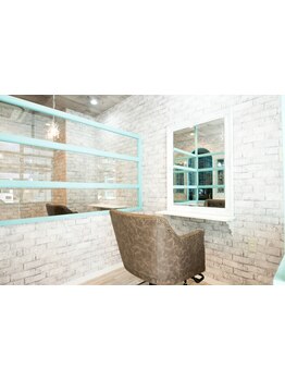 《全席個室×髪質改善サロン》周囲を気にせず、髪質改善☆極上のリラックスタイムがあなたの心も満たす☆