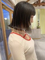 ミッケ(mikke)&nbsp;ボブ×オリーブブラウンカラー