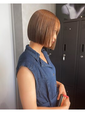 バックス(BUCKS) ボブ×ミルクティーベージュ