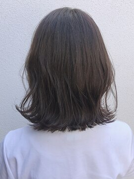 ニュイ 高槻 阪急茨木店(nui) 黒髪ボブルフネビージュ小顔ワンレンスペインカール