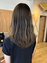 バイエイト 野並店(By Eight)&nbsp;ベージュカラー×レイヤー