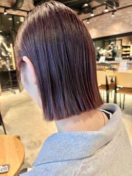オーガニック アトリエ 大宮(organic+atelier) 20代30代40代ワンカール小顔補正立体カットピンクアッシュ