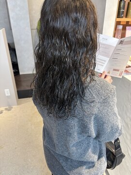 ナネヘアー(8. nane hair) ウェーブパーマ