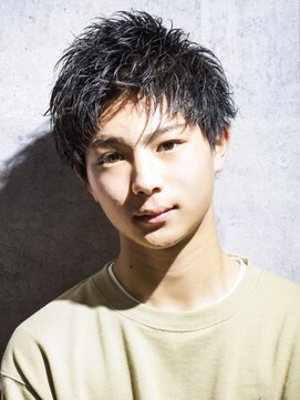 アップバングショート