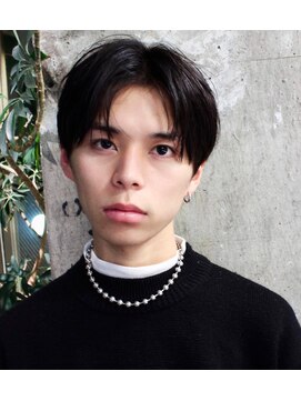 ロビー 青山(ROBBY) センターパートショート/カルマバング/ニュアンスパーマ