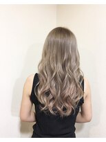 ヴィダ クリエイティブ ヘアーサロン(Vida creative hair salon) ☆デザインカラー☆ハイトーンミルクティー☆