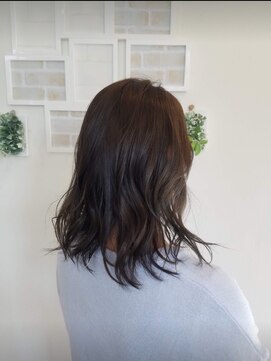 ヘアーアンドネイルフォレスト(Hair&Nail FOREST.) 艶と潤いの艶カラー