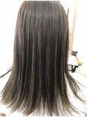 切りっぱなし×ミントアッシュ