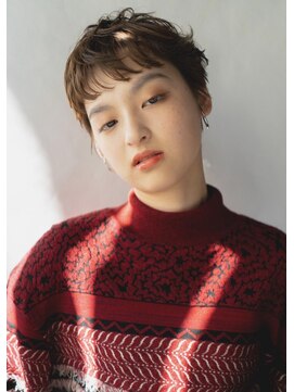 バロウ(BURROW) ベリーショート×パーマ　【木村茉那美】