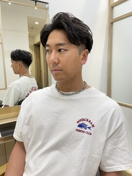 トッカ ヘアアンドトリートメント 仙台店(tocca) 【星篤志】ビジネスカジュアルバーバーマッシュナチュラルパーマ