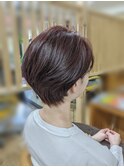 耳にかけてもかわいいオトナハンサムショート。