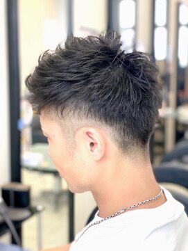 アヴソリューク(Absoluk) ツーブロックソフトモヒカン