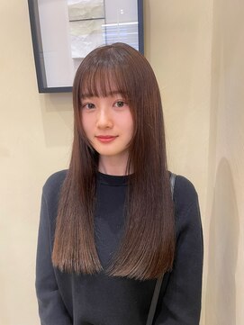 スニュウ(snuw) 【snuw mina】ぱつっと艶ロング！