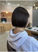 ミニボブ×オリーブグレージュ