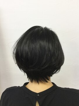 ヘアアンドメイク ゼン ヨコハマ(Hair&Make ZEN YOKOHAMA) 襟足キレイ目ショート
