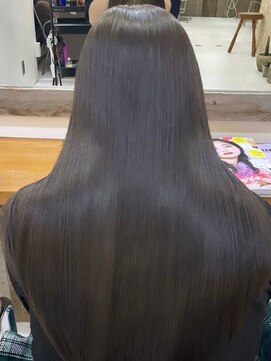 キース ヘアアンドメイク 恵比寿(kith. hair&make) 髪質改善☆極艶質感調整/ストレート/ロング