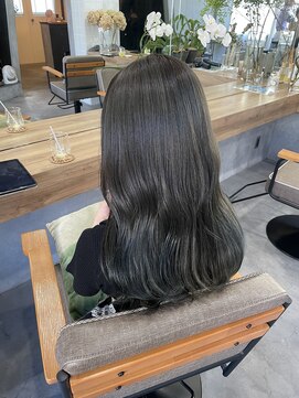 ティティ(TiTi) ブリーチなしダブルカラー×オリーブベージュ[TiTi_栗林れい]